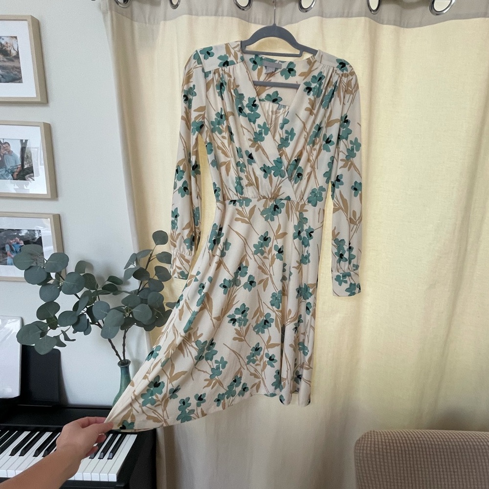 New H&M Floral Wrap Dress Size S